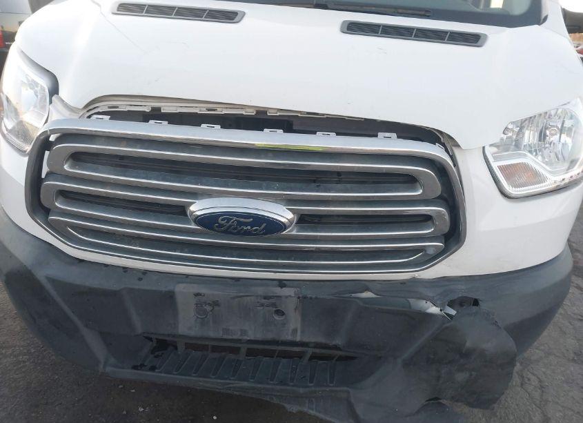 Photo 6 of 2019 Ford Transit-250 (VIN 1FTYR2XM5KKB30893)