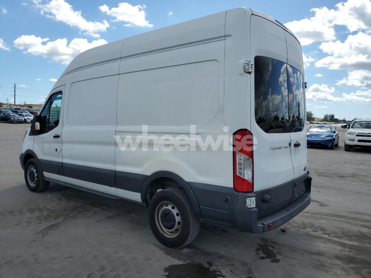 Photo 2 of 2017 FORD TRANSIT T-250 (VIN 1FTYR2XM7HKA78711)