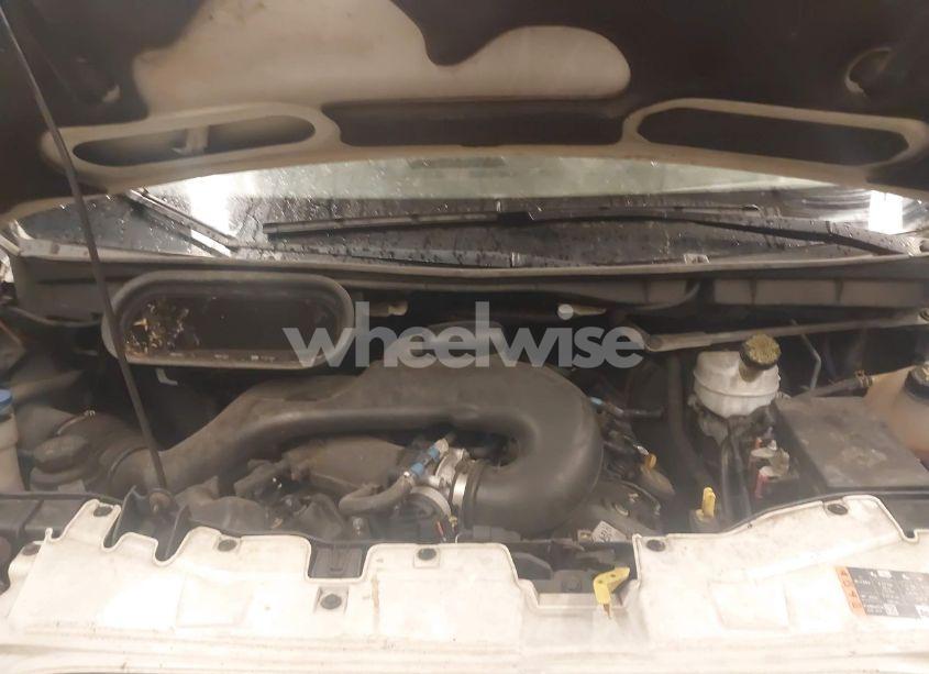 Photo 10 of 2018 Ford Transit-250 (VIN 1FTYR2YM8JKA04248)