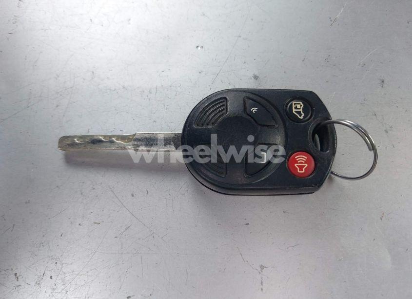 Photo 11 of 2018 Ford Transit-250 (VIN 1FTYR2YM8JKB11512)