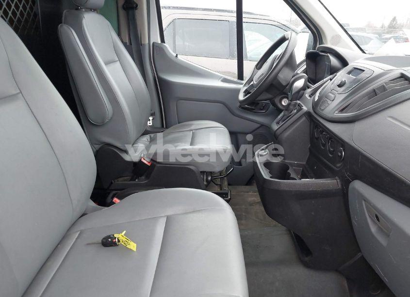Photo 5 of 2018 Ford Transit-250 (VIN 1FTYR2YM9JKA09684)