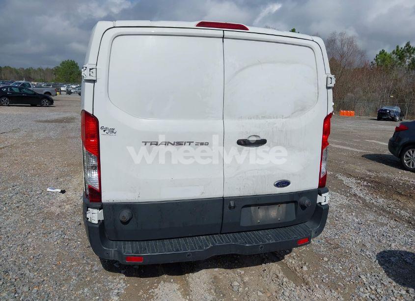 Photo 16 of 2018 Ford Transit-250 (VIN 1FTYR2YM9JKB09901)