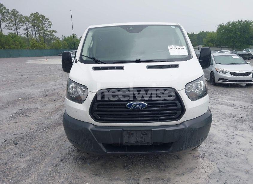Photo 12 of 2018 Ford Transit-250 (VIN 1FTYR2YMXJKB11642)