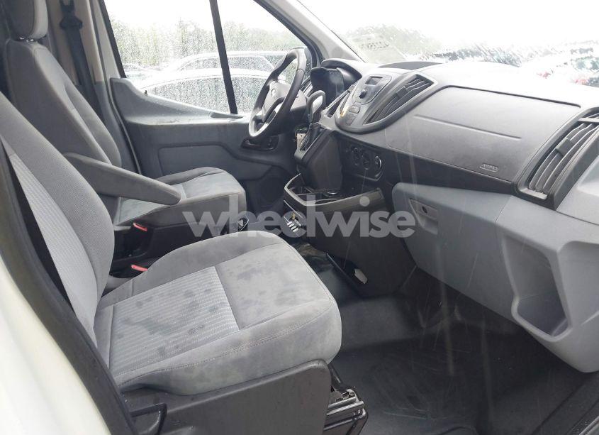 Photo 5 of 2018 Ford Transit-250 (VIN 1FTYR2YMXJKB11642)