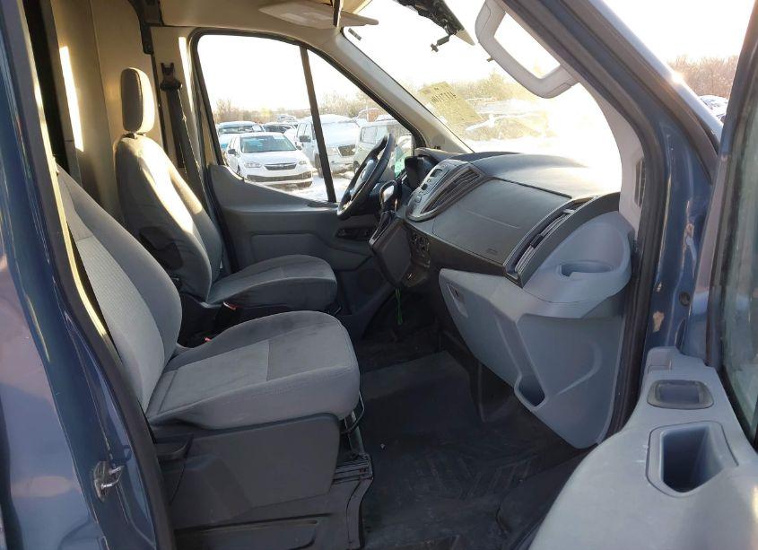 Photo 5 of 2019 Ford Transit-250 (VIN 1FTYR3XM2KKA97633)