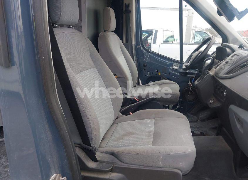 Photo 8 of 2019 Ford Transit-250 (VIN 1FTYR3XM2KKB78440)