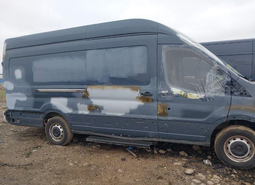 Photo 14 of 2019 Ford Transit-250 (VIN 1FTYR3XM3KKA97575)
