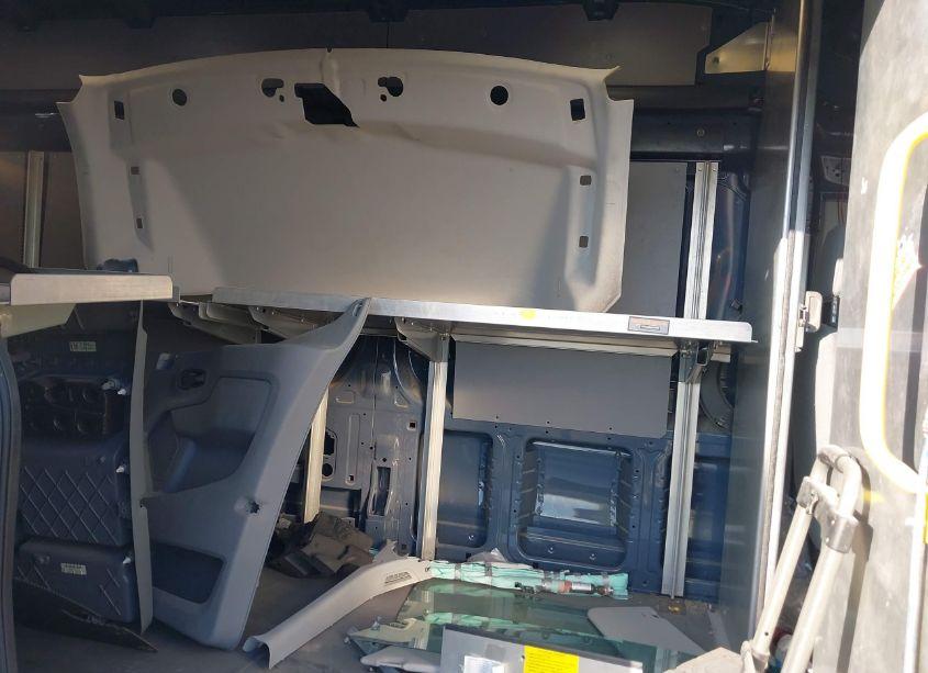 Photo 8 of 2019 Ford Transit-250 (VIN 1FTYR3XM3KKA97575)