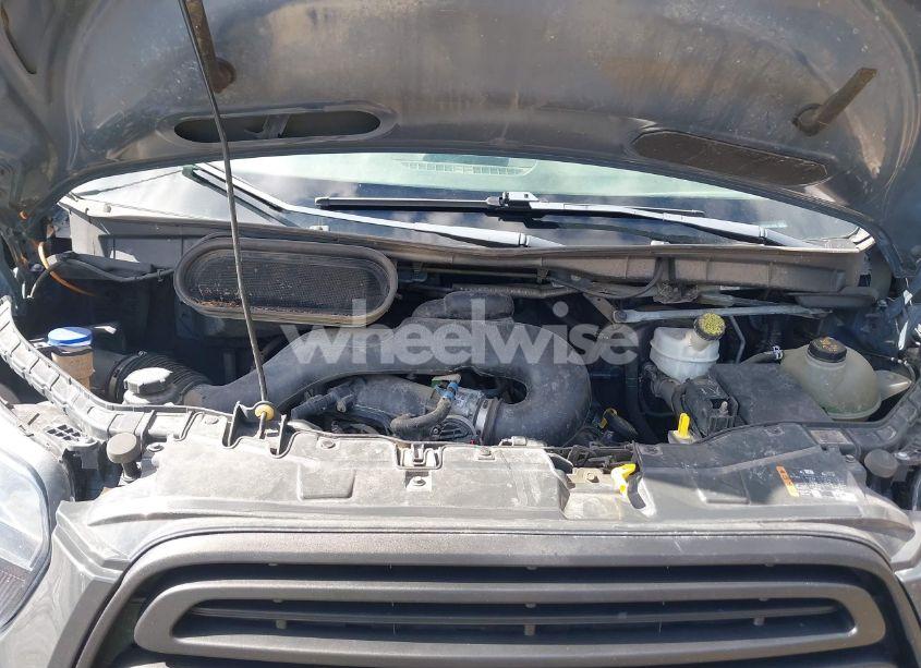 Photo 10 of 2019 Ford Transit-250 (VIN 1FTYR3XM4KKB17476)