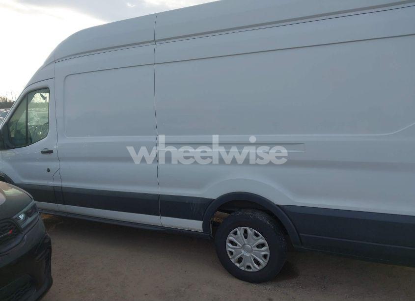 Photo 14 of 2017 Ford Transit-250 N/A (VIN 1FTYR3XM5HKA61086)