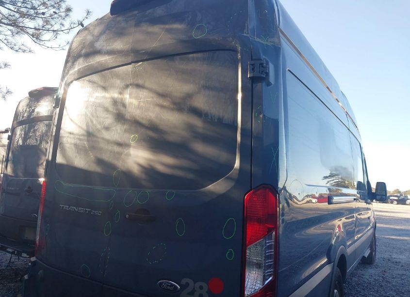 Photo 15 of 2019 Ford Transit-250 (VIN 1FTYR3XM5KKB28941)