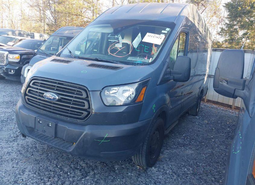 Photo 2 of 2019 Ford Transit-250 (VIN 1FTYR3XM5KKB28941)