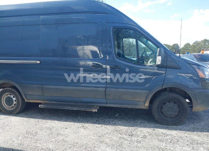 Photo 13 of 2019 Ford Transit-250 (VIN 1FTYR3XM5KKB34075)