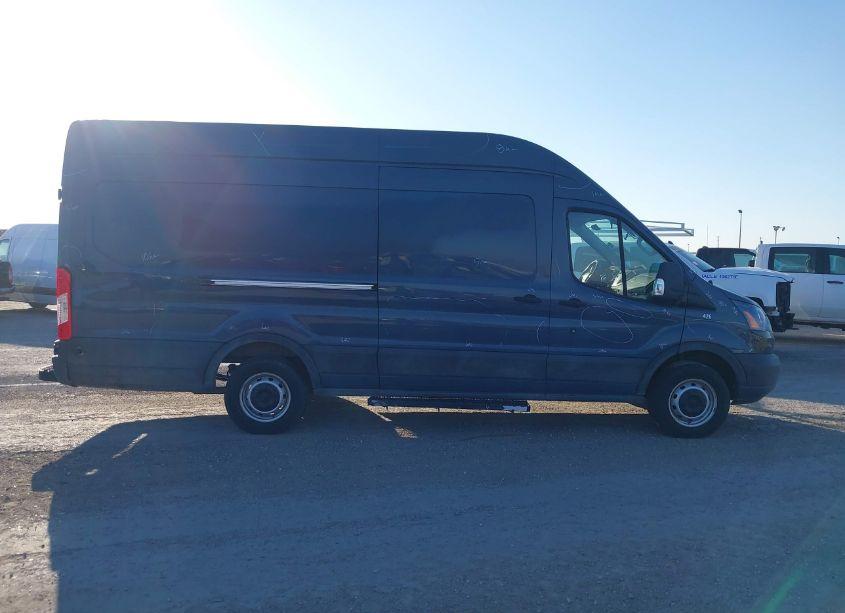 Photo 13 of 2019 Ford Transit-250 (VIN 1FTYR3XM5KKB49644)