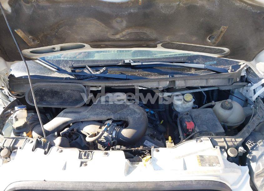 Photo 10 of 2018 Ford Transit-250 (VIN 1FTYR3XM7JKA82169)