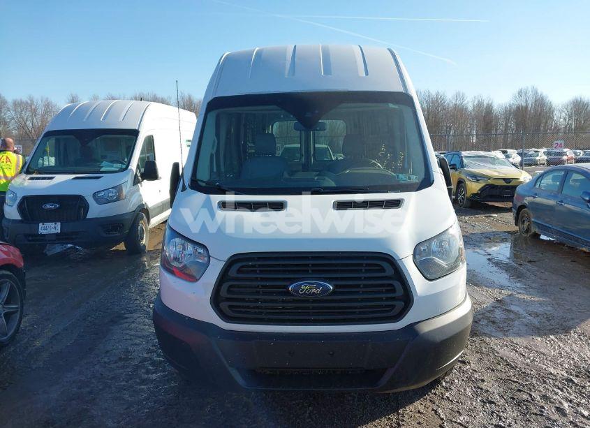 Photo 12 of 2018 Ford Transit-250 (VIN 1FTYR3XM7JKB24064)