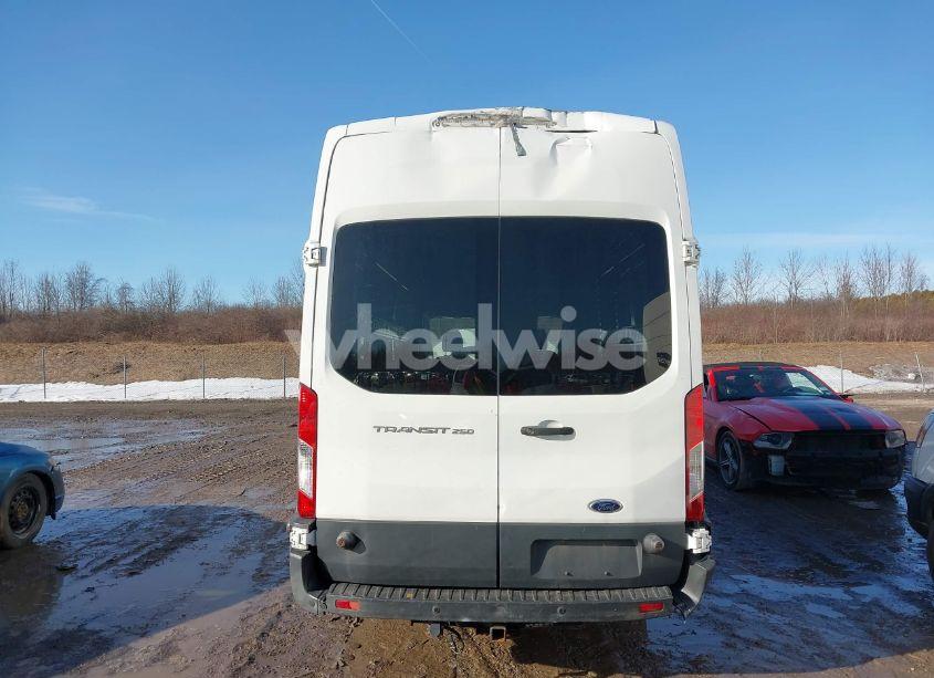 Photo 6 of 2018 Ford Transit-250 (VIN 1FTYR3XM7JKB24064)