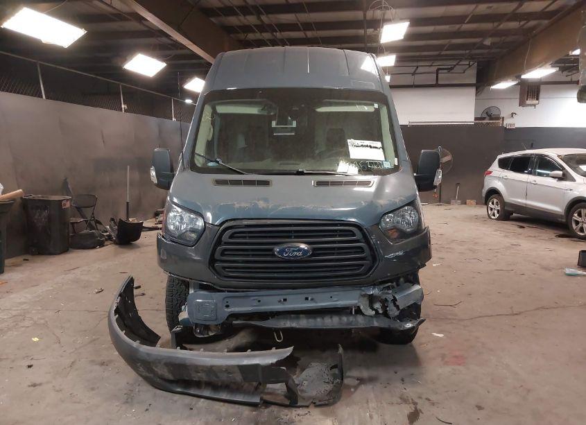 Photo 13 of 2019 Ford Transit-250 (VIN 1FTYR3XM8KKB12748)