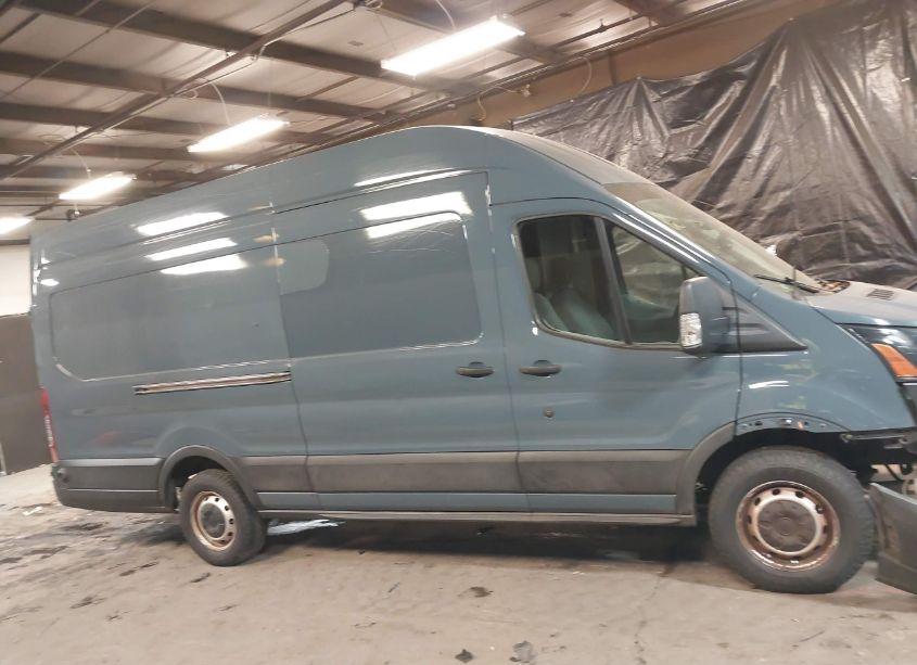 Photo 14 of 2019 Ford Transit-250 (VIN 1FTYR3XM8KKB12748)