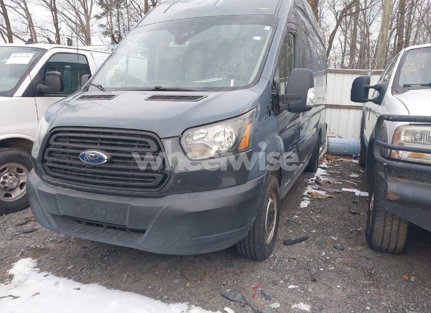 Photo 2 of 2019 Ford Transit-250 (VIN 1FTYR3XM8KKB78684)