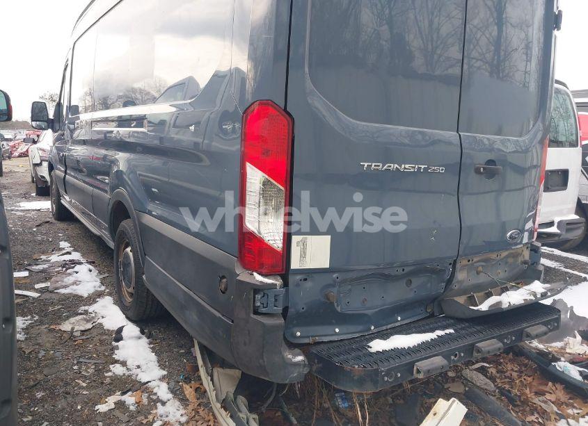 Photo 3 of 2019 Ford Transit-250 (VIN 1FTYR3XM8KKB78684)