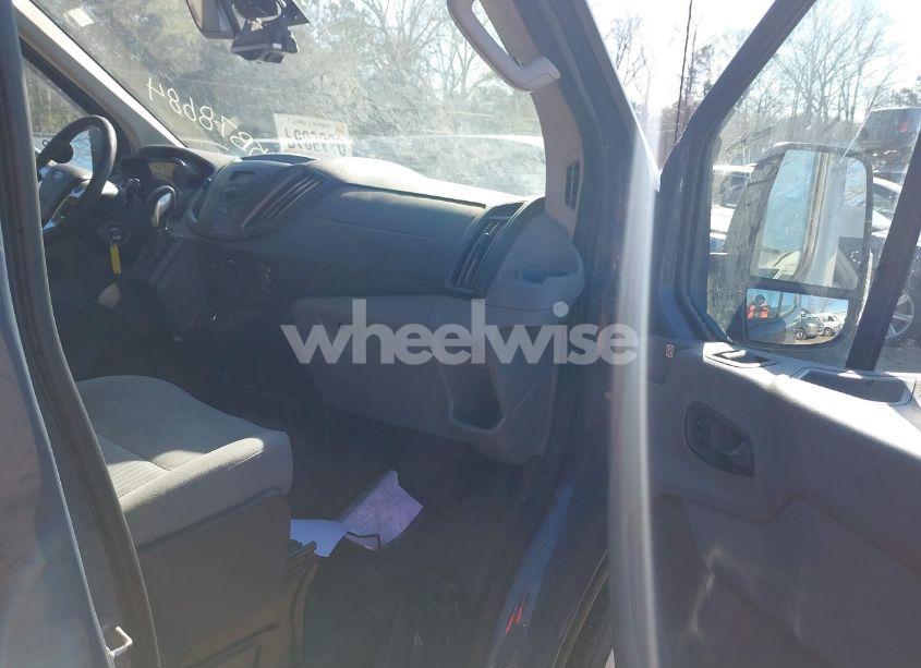 Photo 5 of 2019 Ford Transit-250 (VIN 1FTYR3XM8KKB78684)