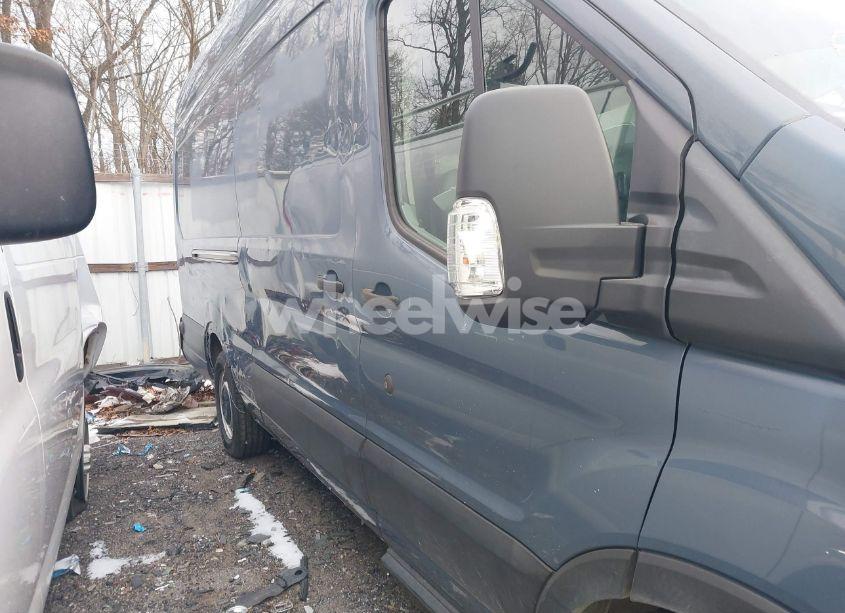 Photo 6 of 2019 Ford Transit-250 (VIN 1FTYR3XM8KKB78684)