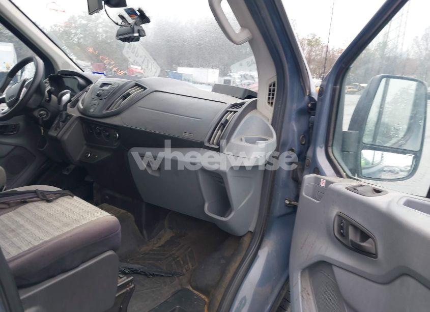 Photo 5 of 2019 Ford Transit-250 (VIN 1FTYR3XM9KKB34211)