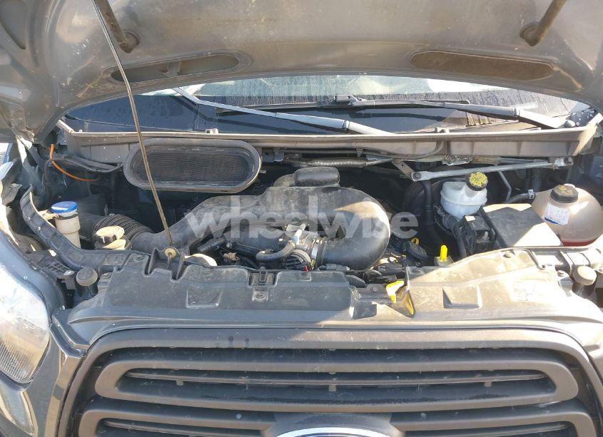 Photo 10 of 2019 Ford Transit-250 (VIN 1FTYR3XMXKKB08829)