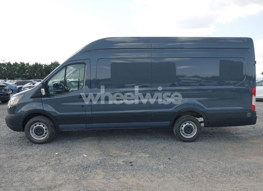 Photo 14 of 2019 Ford Transit-250 (VIN 1FTYR3XMXKKB08829)