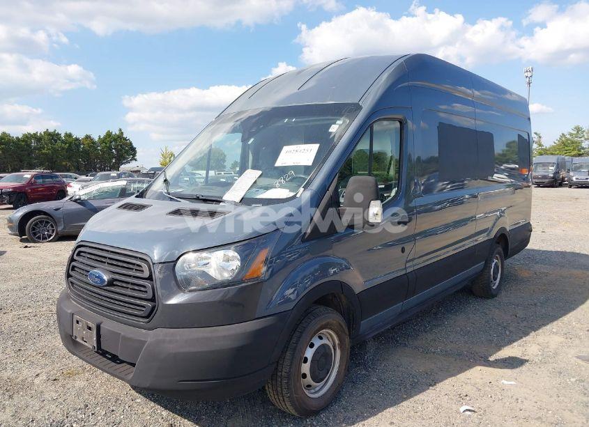 Photo 2 of 2019 Ford Transit-250 (VIN 1FTYR3XMXKKB08829)