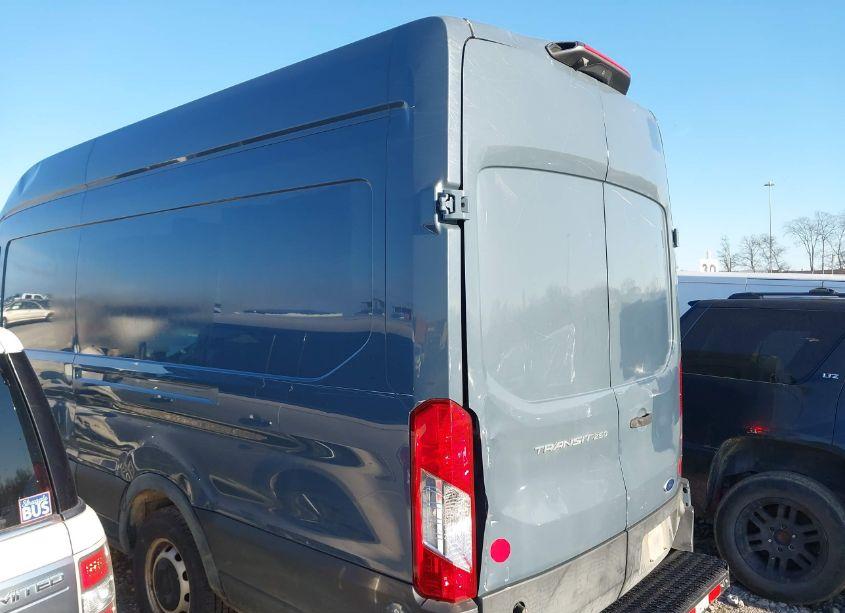 Photo 2 of 2019 Ford Transit-250 (VIN 1FTYR3XMXKKB17627)