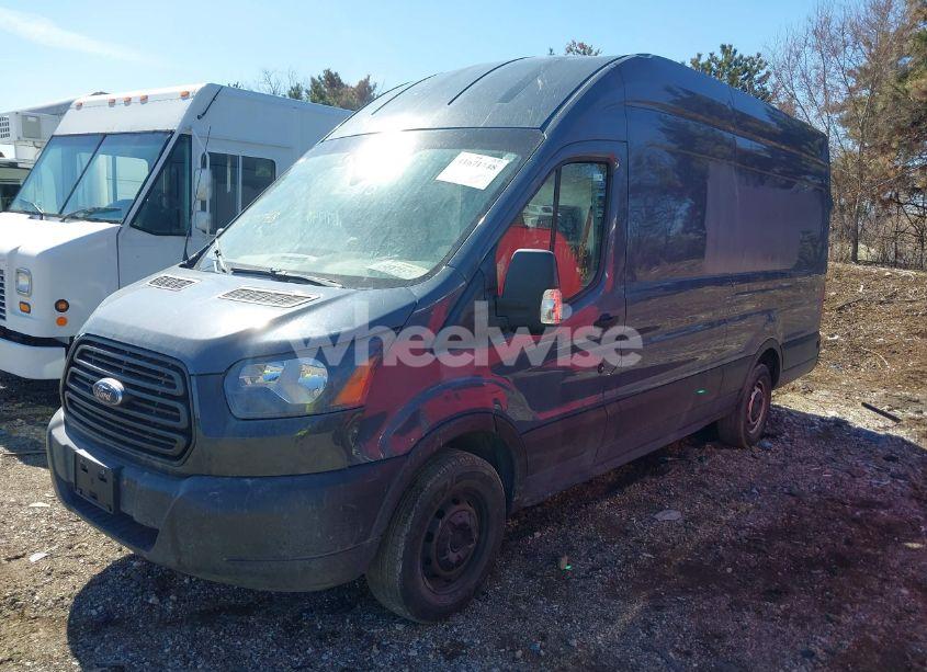 Photo 2 of 2019 Ford Transit-250 (VIN 1FTYR3XMXKKB17658)