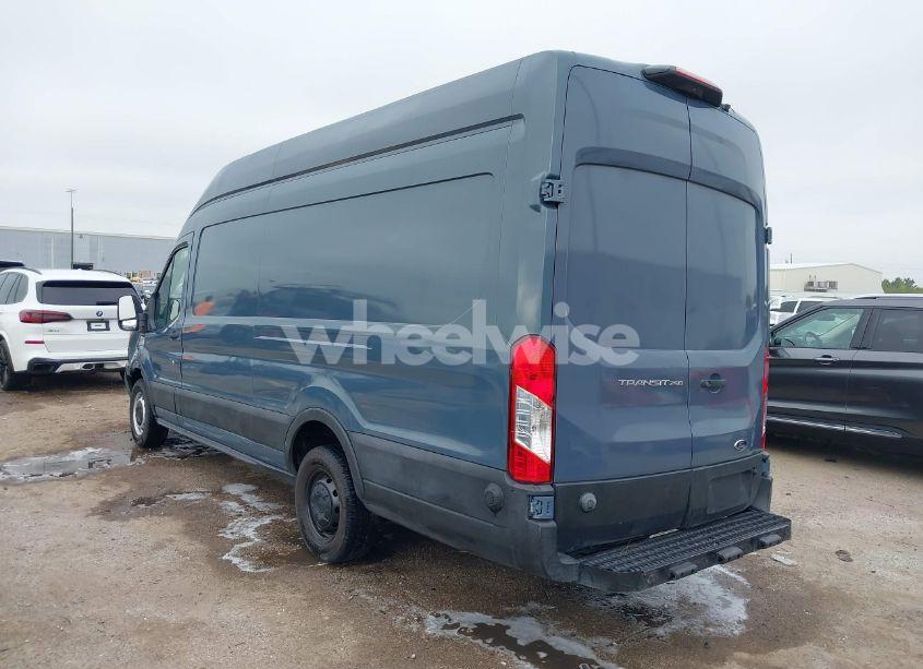 Photo 3 of 2019 Ford Transit-250 (VIN 1FTYR3XMXKKB90237)
