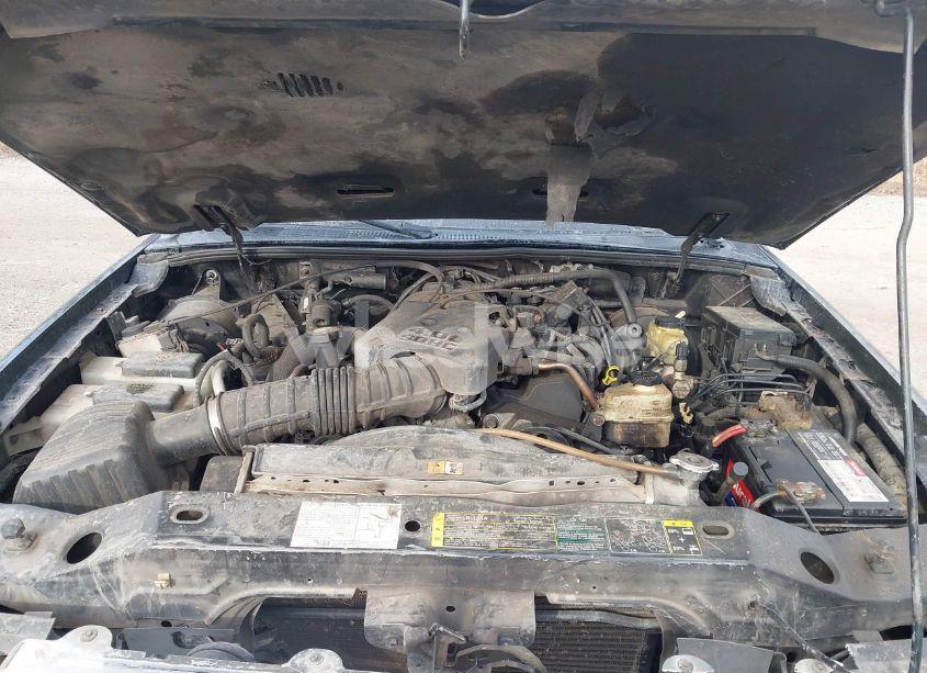 Photo 10 of 2004 Ford Ranger XLT (VIN 1FTYR44E04PA77390)