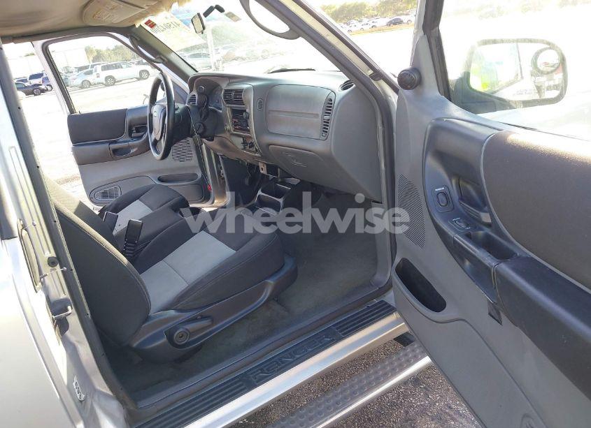 Photo 5 of 2004 Ford Ranger XLT (VIN 1FTYR44E24PB37797)