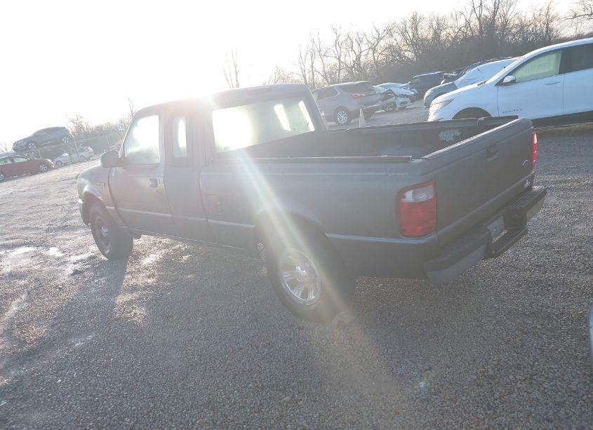 Photo 3 of 2005 Ford Ranger EDGE/STX/XLT (VIN 1FTYR44E85PA23398)