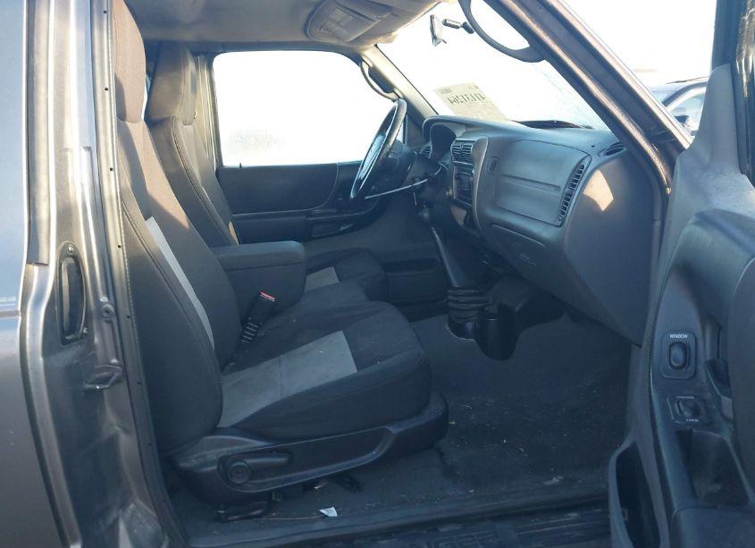 Photo 5 of 2005 Ford Ranger EDGE/STX/XLT (VIN 1FTYR44E85PA23398)