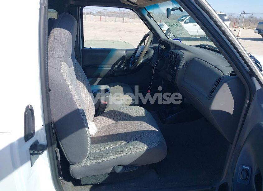 Photo 5 of 2002 Ford Ranger XLT (VIN 1FTYR44E92PA55238)