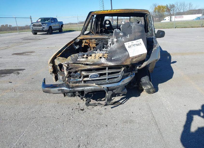 Photo 6 of 2002 Ford Ranger XLT (VIN 1FTYR44E92PB13798)