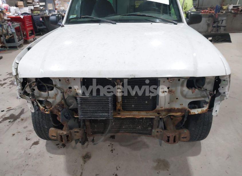 Photo 6 of 2002 Ford Ranger EDGE/TREMOR/XLT (VIN 1FTYR44U12TA51716)