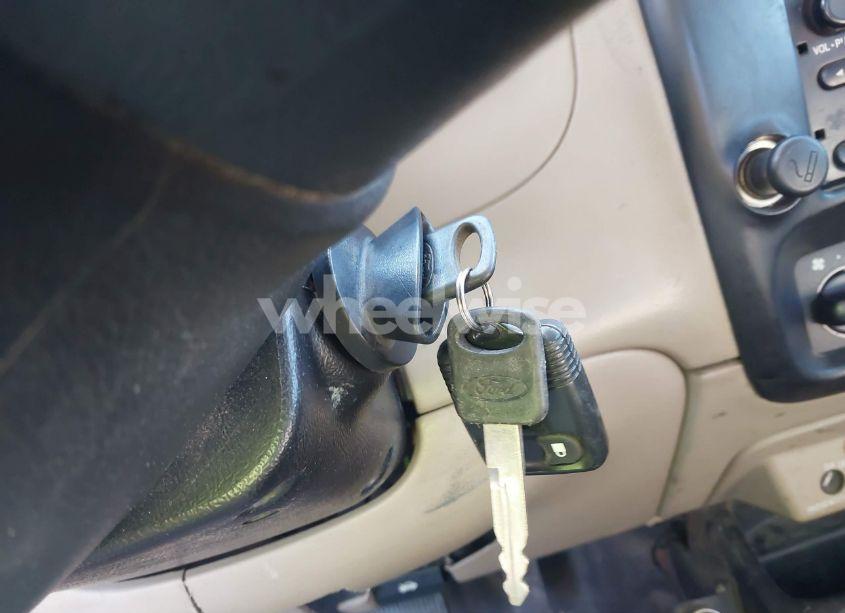 Photo 11 of 2005 Ford Ranger EDGE/STX/XLT (VIN 1FTYR44U75PA94602)