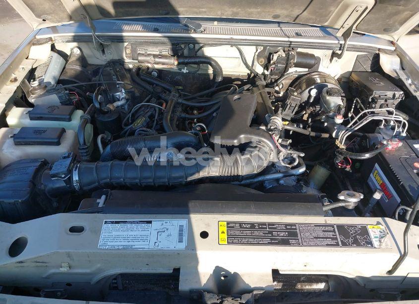Photo 10 of 2002 Ford Ranger EDGE/TREMOR/XLT (VIN 1FTYR44U82PA96662)