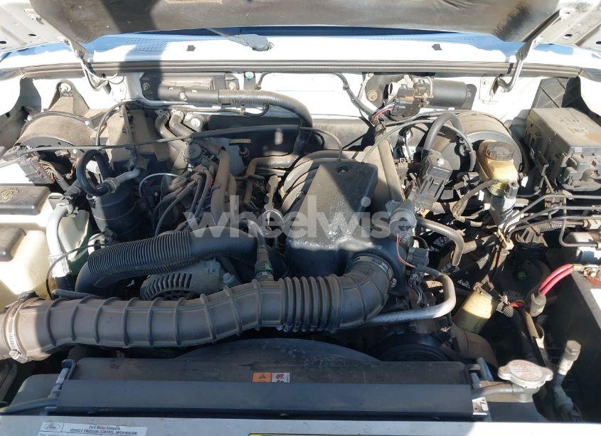 Photo 10 of 2005 Ford Ranger EDGE/STX/XLT (VIN 1FTYR44U85PA46655)