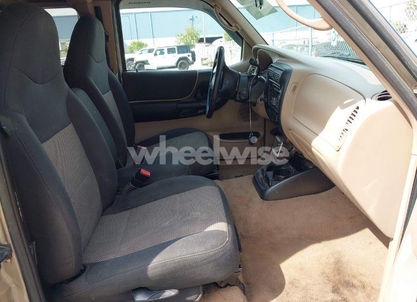 Photo 5 of 2003 Ford Ranger EDGE/TREMOR/XLT (VIN 1FTYR44V23PA64929)