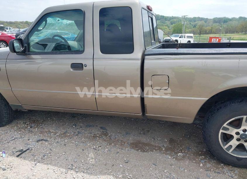 Photo 15 of 2003 Ford Ranger EDGE/TREMOR/XLT (VIN 1FTYR44V33PA85501)
