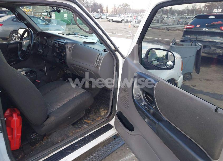 Photo 5 of 2003 Ford Ranger EDGE/TREMOR/XLT (VIN 1FTYR44V43PA16459)