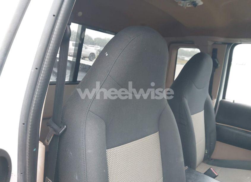 Photo 8 of 2003 Ford Ranger EDGE/TREMOR/XLT (VIN 1FTYR44V53PA54976)