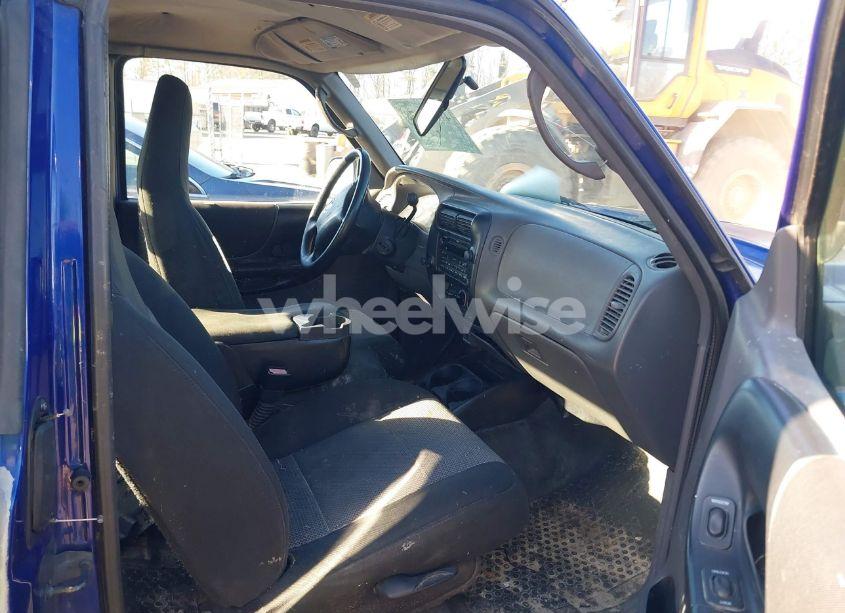 Photo 5 of 2003 Ford Ranger EDGE/TREMOR/XLT (VIN 1FTYR44V63TA37949)