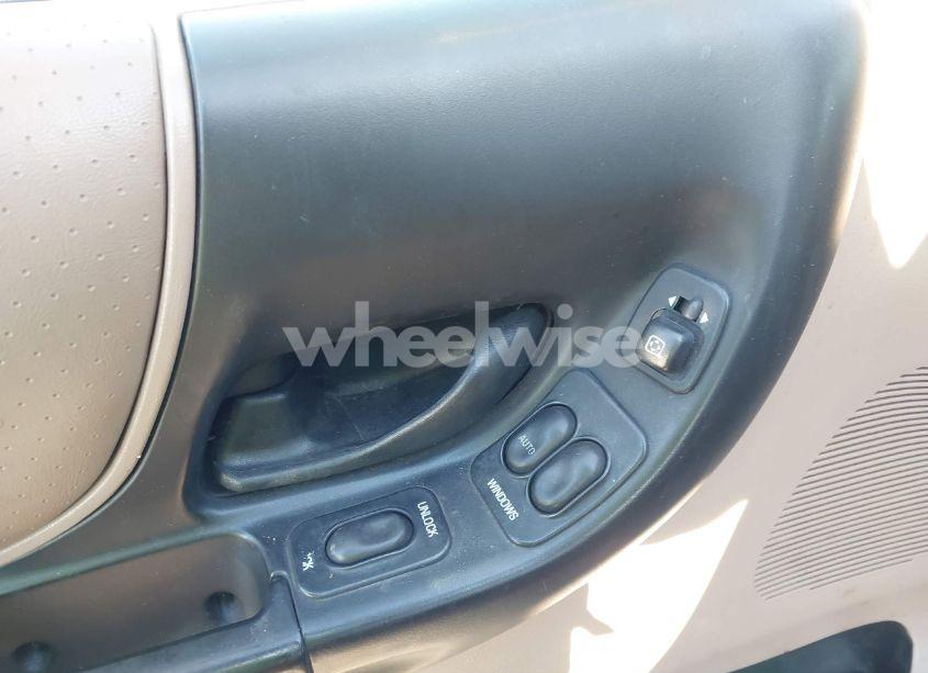 Photo 14 of 2002 Ford Ranger (VIN 1FTYR44VX2PB21585)